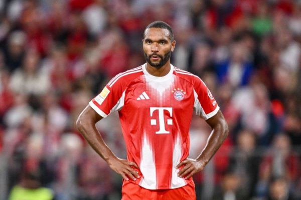 Jonatan TA: Chelsea là một đ
