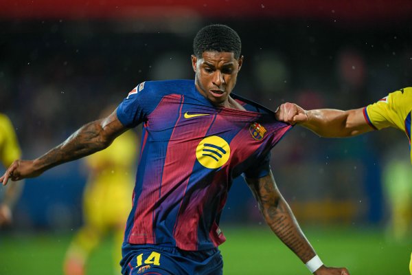 Sky: Barcelona hài lòng với 
