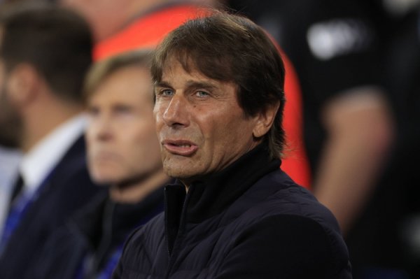 Conte: Mất Milan đã cho chúng 